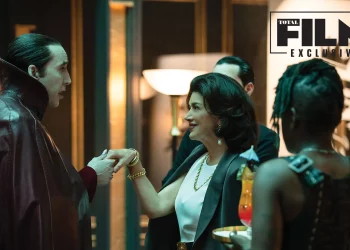 Renfield: Nicolas Cage parla di come ha ridato vita a Dracula