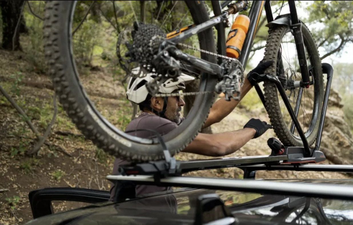 Rivian, uno dei grandi competitor di Tesla, produrrà presto una bicicletta elettrica