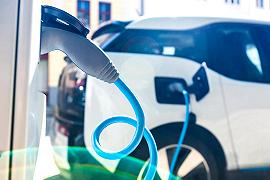 Auto elettriche: il costo di ricarica in Italia