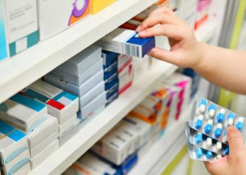 Boom di vendite per i farmaci da banco: +15,9% di confezioni vendute