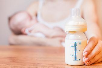 Latte in polvere: studi rivelano violazioni e dati errati