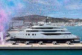 CRN lancia il M/Y 139, un megayacht in acciaio e alluminio