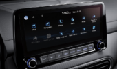 Hyundai: "non diremo addio ai tasti fisici, il touchscreen alla guida è pericoloso"
