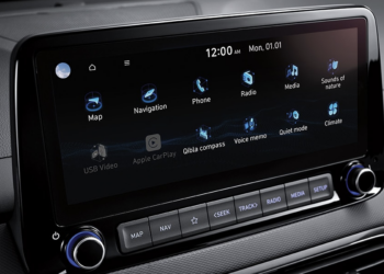Hyundai: "non diremo addio ai tasti fisici, il touchscreen alla guida è pericoloso"