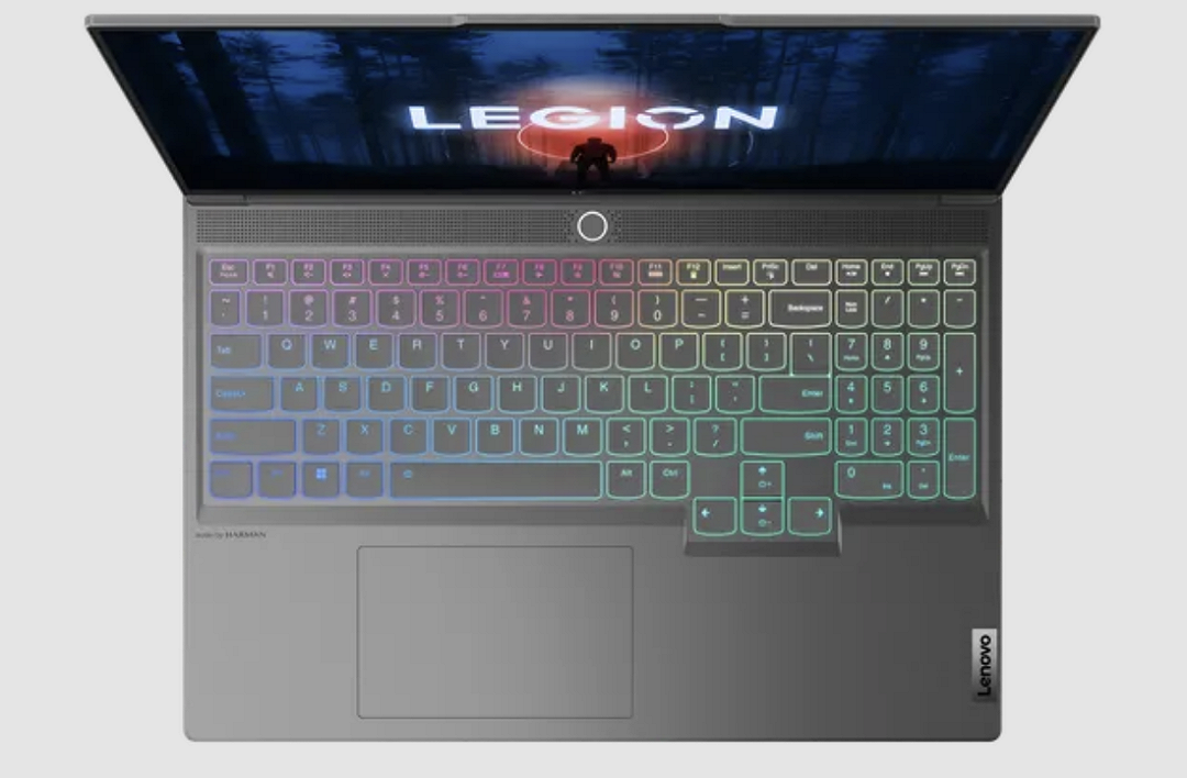 Lenovo ha annunciato dei nuovi laptop da gaming con chip IA per ottimizzare il raffreddamento