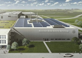 Mercedes annuncia un colossale impianto per il riciclo delle batterie delle auto elettriche