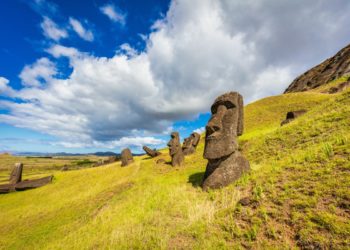 Statua moai: scoperta sull'isola di Rapa Nui