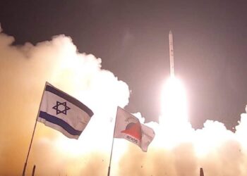 Israele lancia con successo il satellite Ofek-13