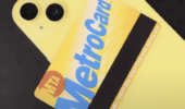 Il nuovo iPhone 14 giallo si mostra in un video di unboxing