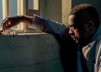Luther: Verso l'inferno, la recensione del ritorno di Idris Elba nei panni del mitico detective