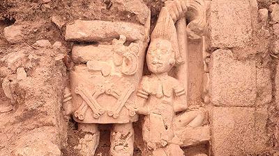 Statuetta Maya del periodo preispanico: scoperta in Messico