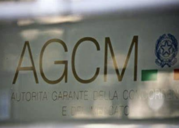 Vodafone, Fastweb, WindTre e Telecom pizzicate dall'AGCM: mandavano fatture anche dopo chiusura contratti