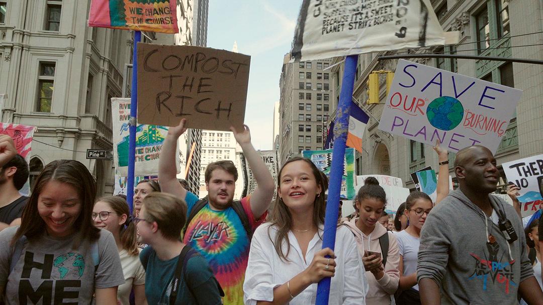 Bigger Than Us – Un mondo insieme: dal 22 aprile al cinema, le foto ufficiali