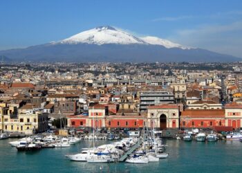 Terremoto in Sicilia: epicentro al largo della costa di Catania