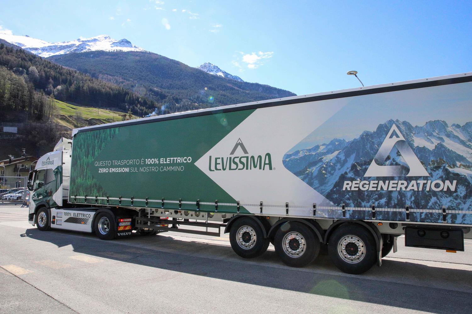 Transporte sustentável: Levissima inaugura o primeiro caminhão 100% elétrico
