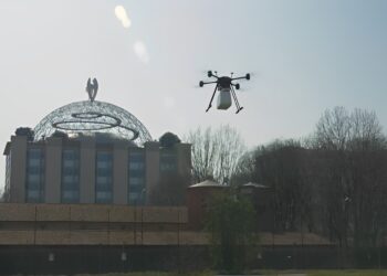 Droni: come l'UAM sta rivoluzionando il trasporto biomedico