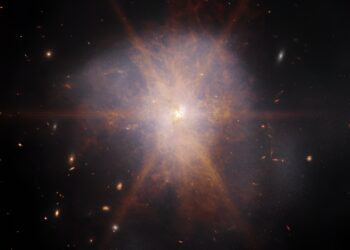 Arp 220: James Webb immortala la collisione galattica