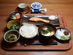 Il potere nascosto del cibo giapponese: inibire lo sviluppo della fibrosi epatica