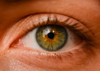 Alzheimer: gli occhi possono essere la finestra per individuare precocemente la malattia