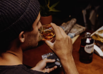 Un'app per alcolisti ha condiviso i dati degli utenti con gli inserzionisti