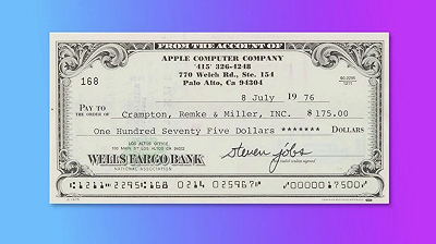 Questo assegno firmato da Steve Jobs è stato venduto ad un’asta per 106.000$