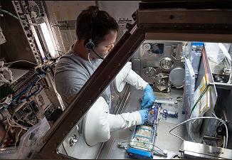 UC San Diego lancia la ricerca sul cancro nello spazio: test dei farmaci sugli astronauti