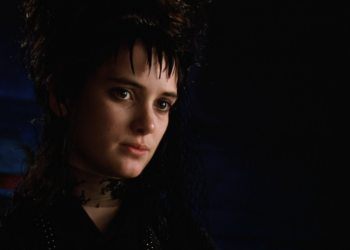 Beetlejuice 2: le immagini di Winona Ryder nei panni di Lydia