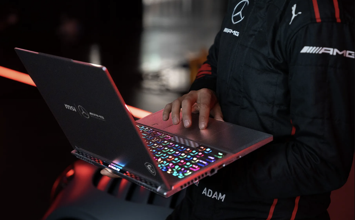 Il primo laptop da gaming brandizzato Mercedes AMG Motorsport