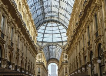 Acquisto casa: record a Milano per costi e vendite