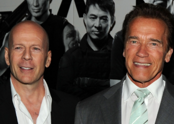 Arnold Schwarzenegger su Bruce Willis: "Gli eroi d'azione non si ritirano, si rigenerano"