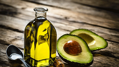 Olio di avocado, ricercatori avvertono: “Attenti a scegliere un vero prodotto autentico e di alta qualità”