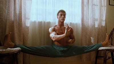 Mortal Kombat 1: Jean-Claude Van Damme è Johnny Cage nel nuovo trailer