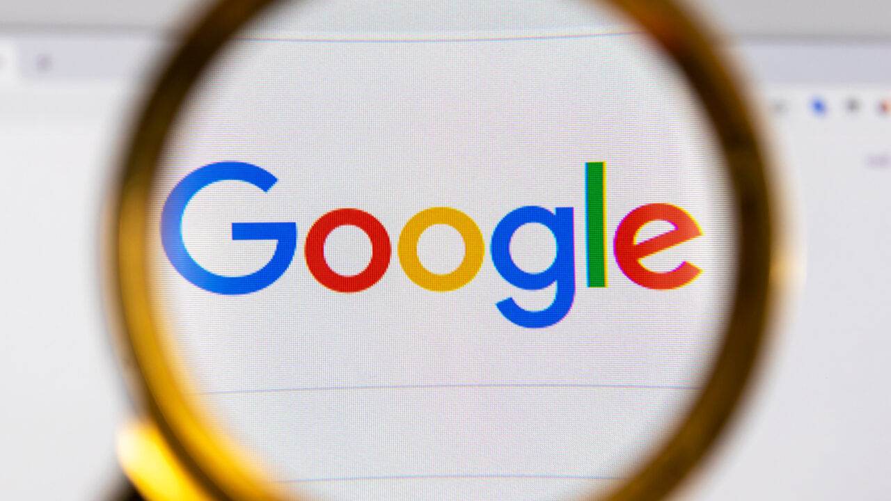 UE, stangata contro Google: “deve cedere parte del suo business pubblicitario”