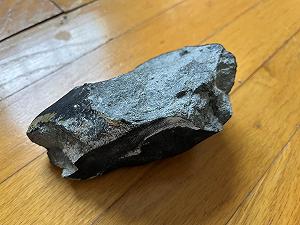 Meteorite colpisce una casa nel New Jersey: un “regalo dallo spazio” di 4 miliardi di anni e nessun ferito