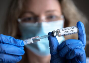 Vaccini anti-Covid: l'EMA è al lavoro