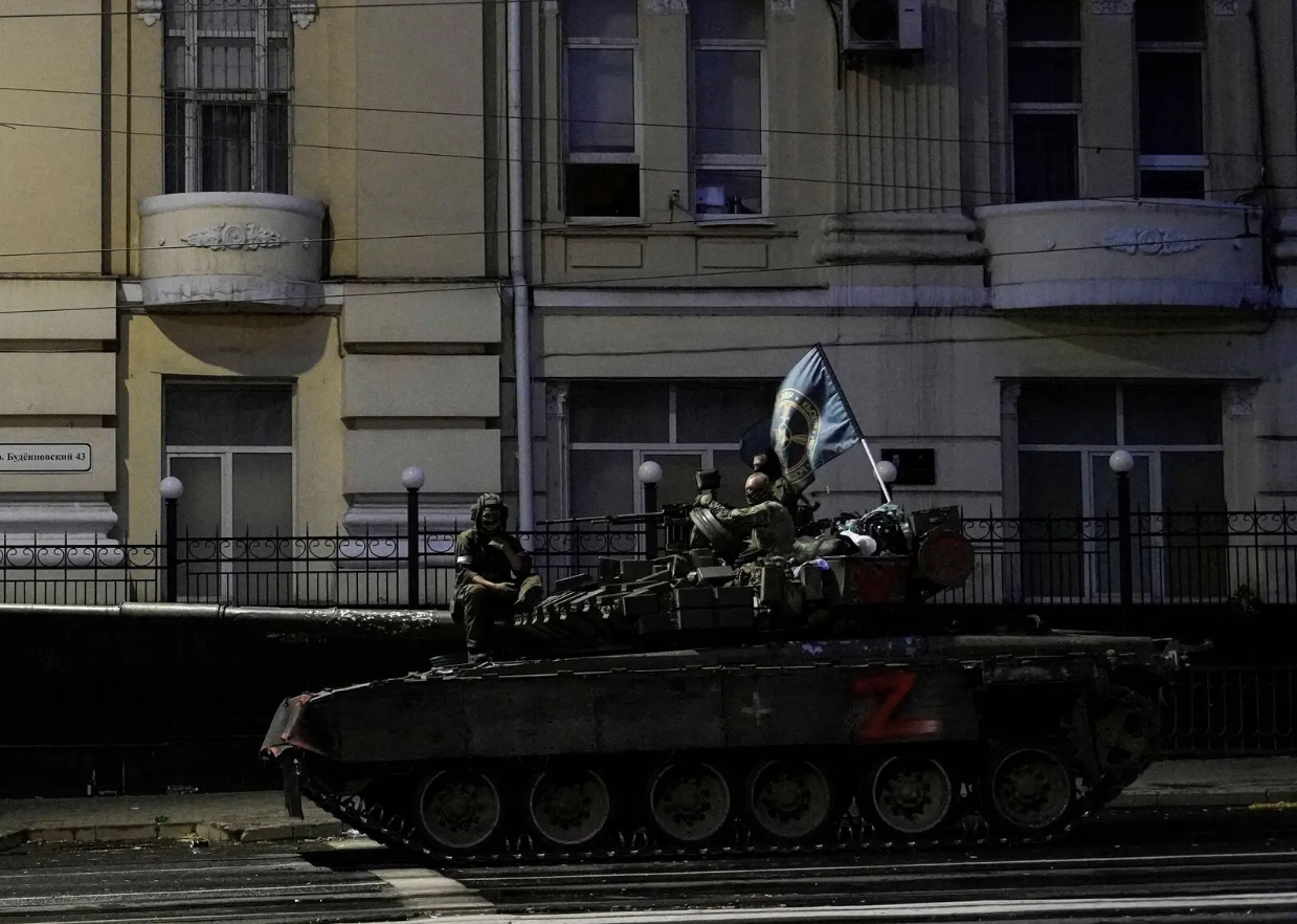 La Russia blocca Google News: il blackout dell’informazione durante il tentato colpo di stato del Gruppo Wagner