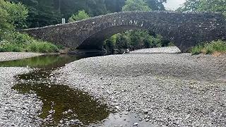 Siccità nel Regno Unito: il fiume Derwent si prosciuga nel Lake District