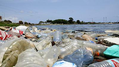 Inquinamento da plastica: una tematica che richiede l’attenzione del Parlamento