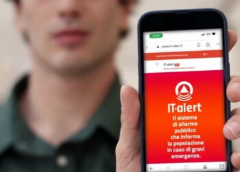 IT-Alert, oggi è stato il giorno della Calabria: cosa è il messaggio già ricevuto da milioni di utenti