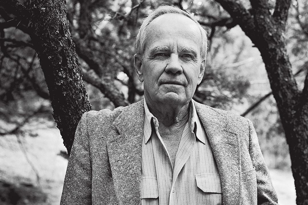 Cormac McCarthy: morto lo scrittore di Non è un paese per vecchi