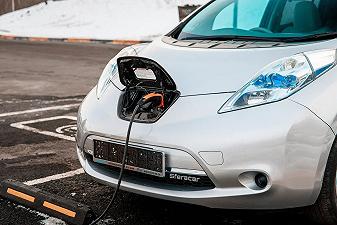 Nissan festeggia il traguardo del milione di veicoli elettrici venduti in tutto il mondo