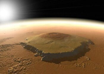 Olympus Mons: un'antica isola vulcanica marziana nell'oceano scomparso