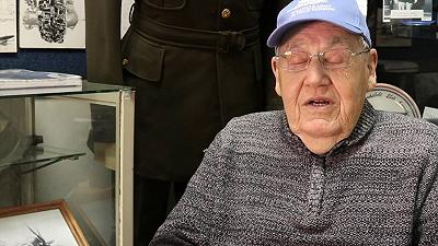 Un uomo ha singhiozzato per quasi 70 anni di fila senza mai fermarsi
