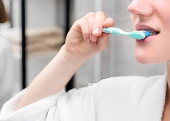 La salute dei denti è collegata a quella mentale: nuova scoperta in Giappone