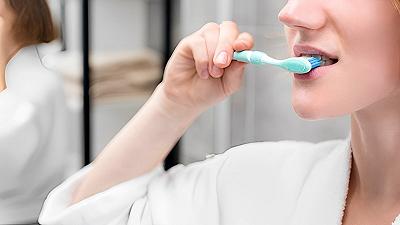 La salute dei denti è collegata a quella mentale: nuova scoperta in Giappone