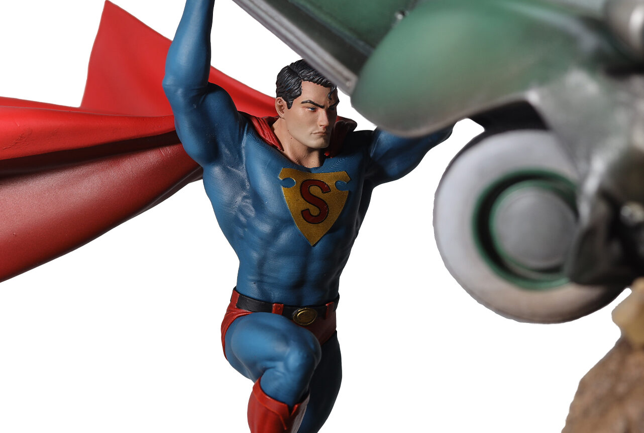 Superman: la statuetta da collezione che replica la prima apparizione nei fumetti