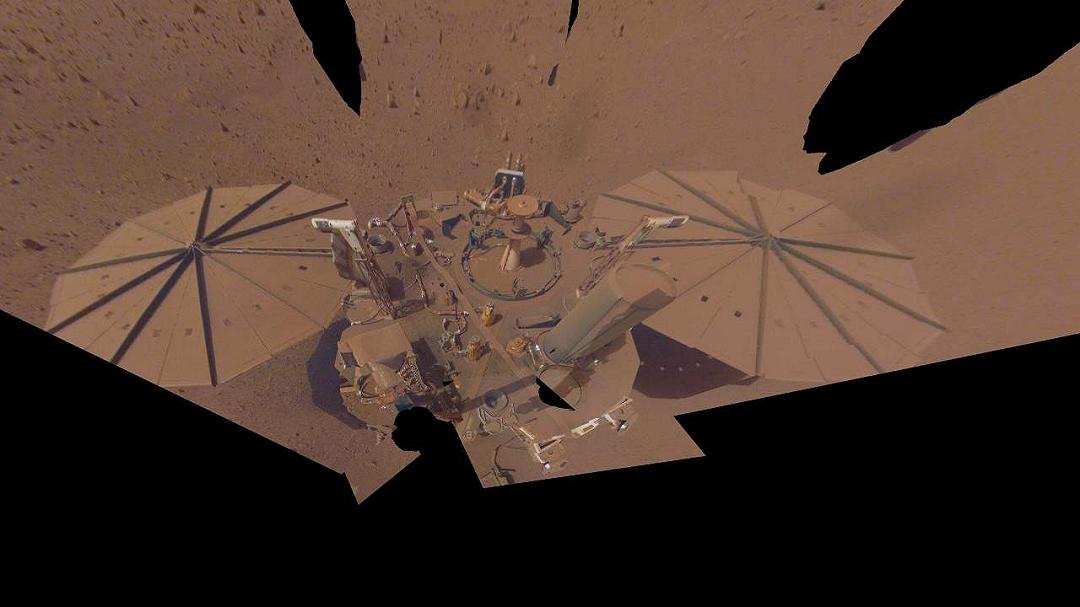 Marte: nuove rivelazioni di InSight su rotazione e struttura interna