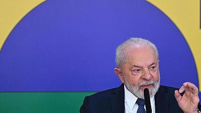 Il presidente brasiliano Lula propone moneta comune Brics come alternativa al dollaro
