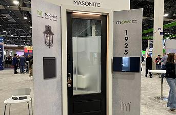 Masonite M-PWR: Una porta d’ingresso di lusso piena di tecnologia