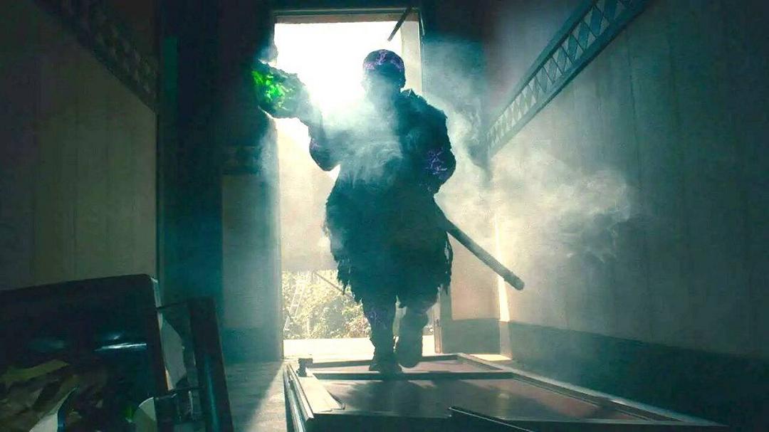 The Toxic Avenger: le prime reazioni definiscono il film divertente e cruento